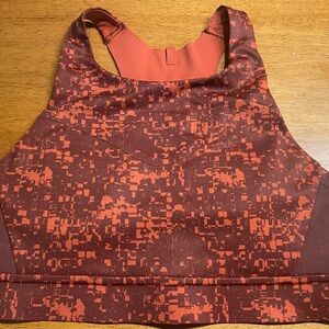 Brooks Drive 3 Pocket Sport Bra 38A/B (Maroon Digital) Running Bra